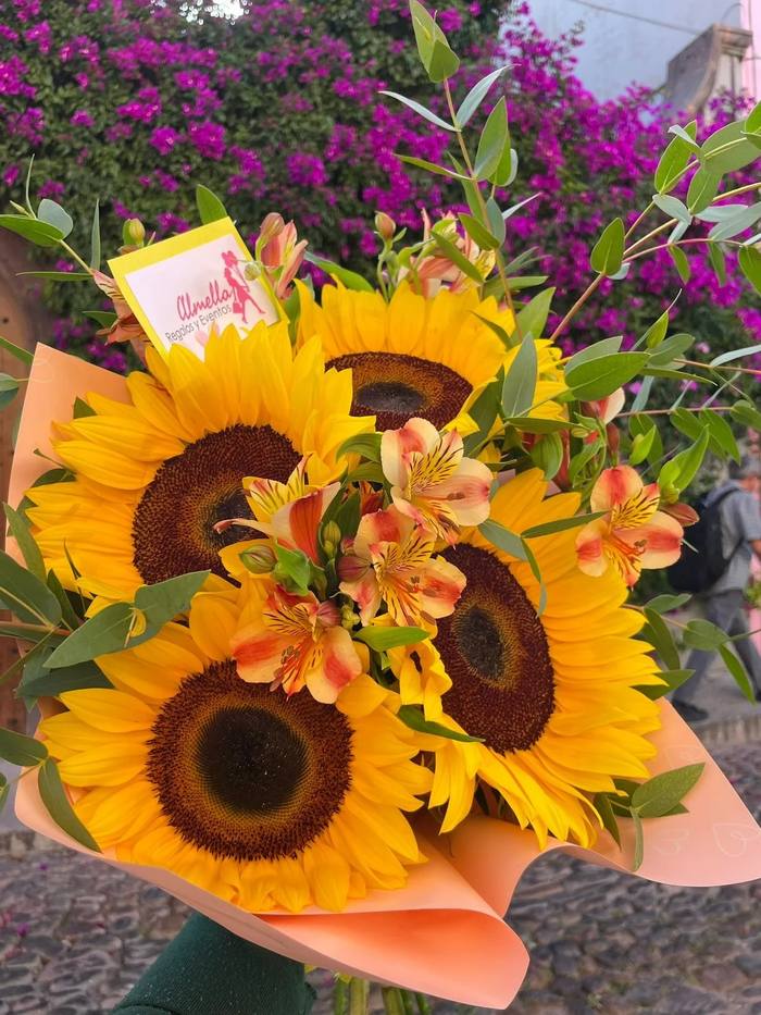 Ramo Girasoles