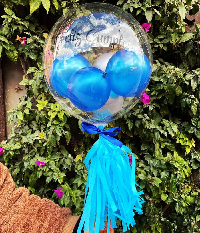 Globo Burbuja con Globos